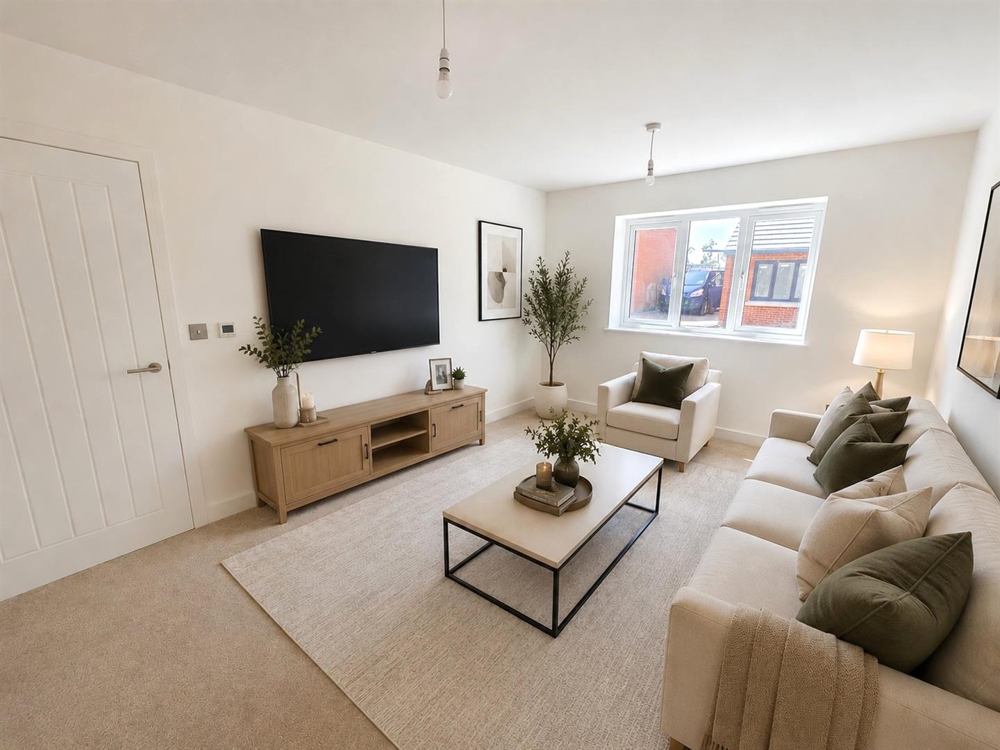 3 bed property in High street, Bedford